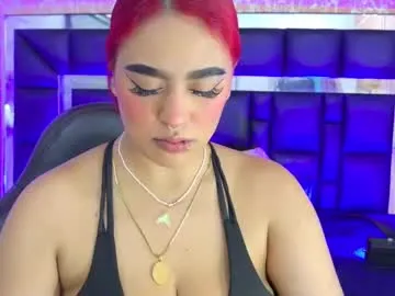 kristigroune – webcam model profile photo Image 10