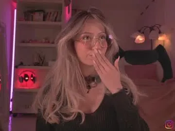 darknes_lilith18 – webcam model profile photo Image 11