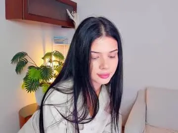 angelsofaurora – webcam model profile photo Image 6