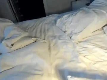 adelina_shine – webcam model profile photo Image 6