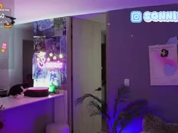 your_dolls – webcam model profile photo Image 18