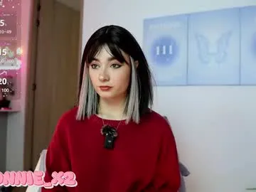 your_dolls – webcam model profile photo Image 5