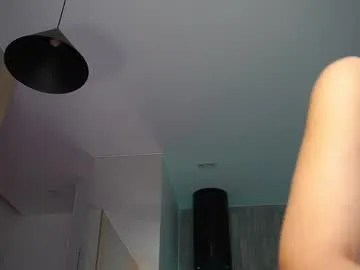 heavenmoth – webcam model profile photo Image 19