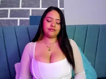 petites_perles – webcam model profile photo Image 7