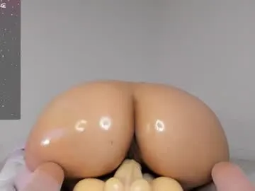 wet_dreamm22 – webcam model profile photo Image 7