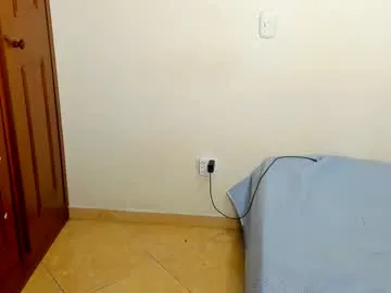 crypt_hamster – webcam model profile photo Image 5