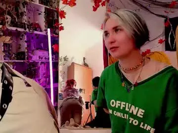 ErikaBonnie – webcam model profile photo Image 2