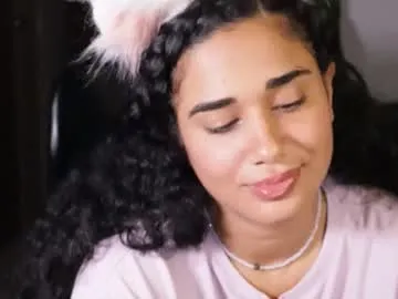 blue_bow – webcam model profile photo Image 13