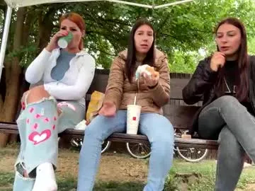 love_you_to123 – webcam model profile photo Image 15