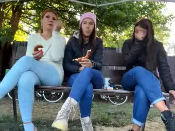 love_you_to123 – webcam model profile photo Image 17