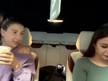 love_you_to123 – webcam model profile photo Image 19