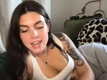 samantha_and_williams – webcam model profile photo Image 7