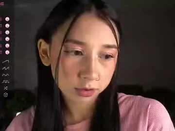 darknes_lilith18 – webcam model profile photo Image 4