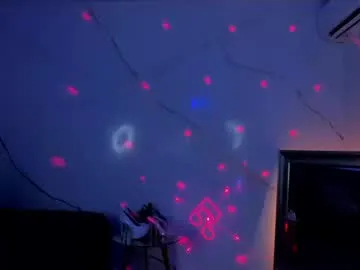 wet_dreamm22 – webcam model profile photo Image 15