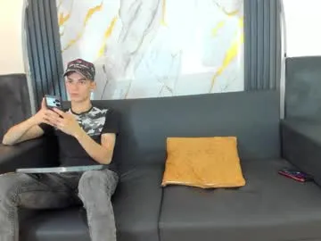 loving_ladies – webcam model profile photo Image 14