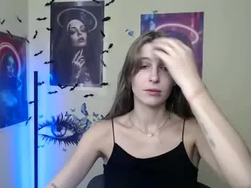 blue_bow – webcam model profile photo Image 13