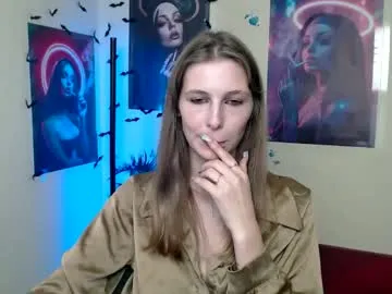 blue_bow – webcam model profile photo Image 17