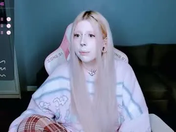 pinkypuppa – webcam model profile photo Image 17