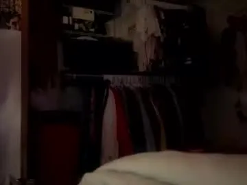 vvioleta_ – webcam model profile photo Image 3