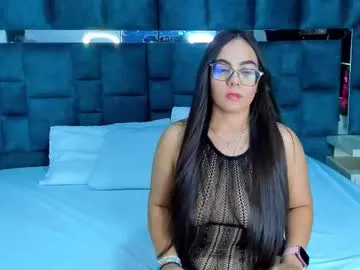 a_lejandro_08 – webcam model profile photo Image 2