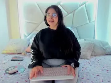 sophyamiller_15 – webcam model profile photo Image 10