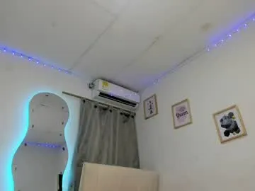 anabel054 – webcam model profile photo Image 19