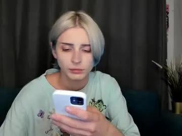 loving_ladies – webcam model profile photo Image 13