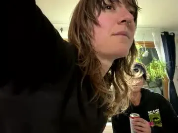 Amanda – webcam model profile photo Image 2