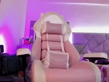 pinkypuppa – webcam model profile photo Image 19