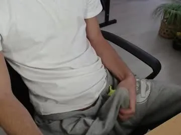 loving_ladies – webcam model profile photo Image 18