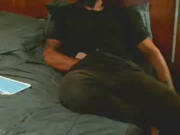 sweetyoops – webcam model profile photo Image 10