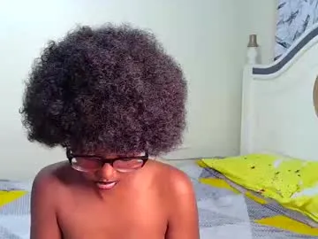 sexxxsirens – webcam model profile photo Image 2