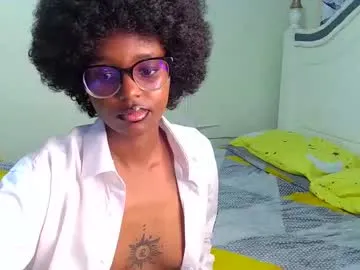 sexxxsirens – webcam model profile photo Image 3