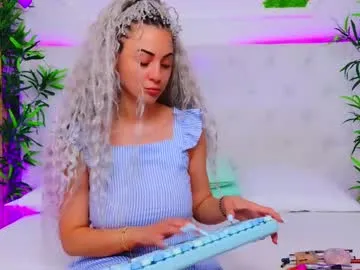 sweetdesiree_ – webcam model profile photo Image 4