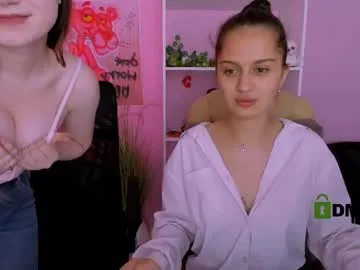 nik_sharp – webcam model profile photo Image 13