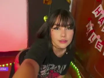 ashleysinnx – webcam model profile photo Image 15