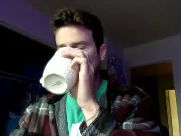 squirtervanessa21 – webcam model profile photo Image 4