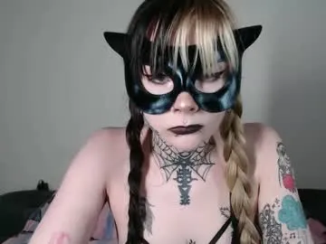 tattedthickandpretty – webcam model profile photo