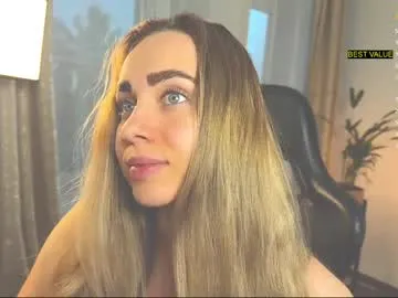 CleoLangley – webcam model profile photo Image 17