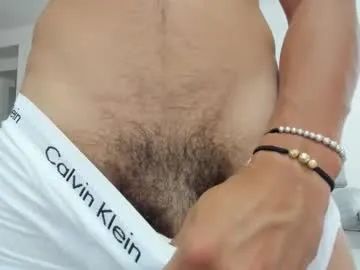 annrosy – webcam model profile photo Image 4