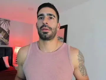 petites_perles – webcam model profile photo Image 14