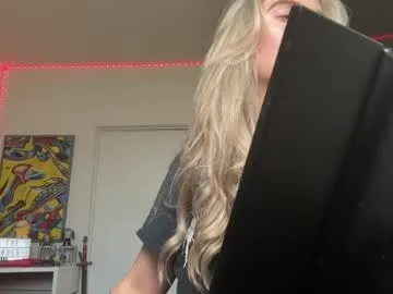 byrdtabitha – webcam model profile photo Image 2