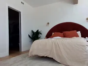 ErikaBonnie – webcam model profile photo Image 8