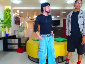 johnnnyhorny – webcam model profile photo Image 4