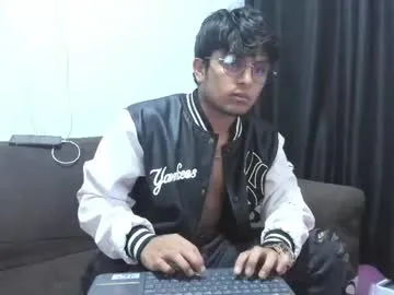 wet_dreamm22 – webcam model profile photo Image 12