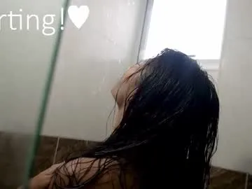 squirtervanessa21 – webcam model profile photo Image 11