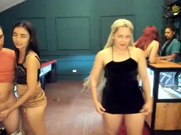 traciblow – webcam model profile photo Image 14