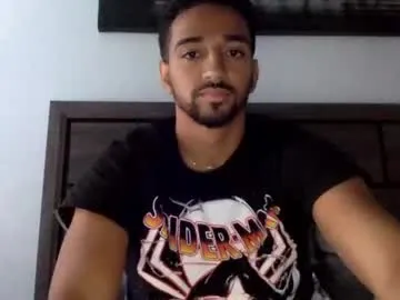 loving_ladies – webcam model profile photo Image 17