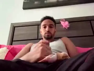 loving_ladies – webcam model profile photo Image 4