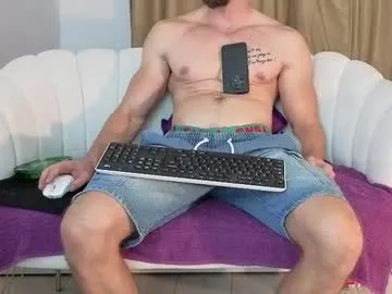 larirossi – webcam model profile photo Image 11